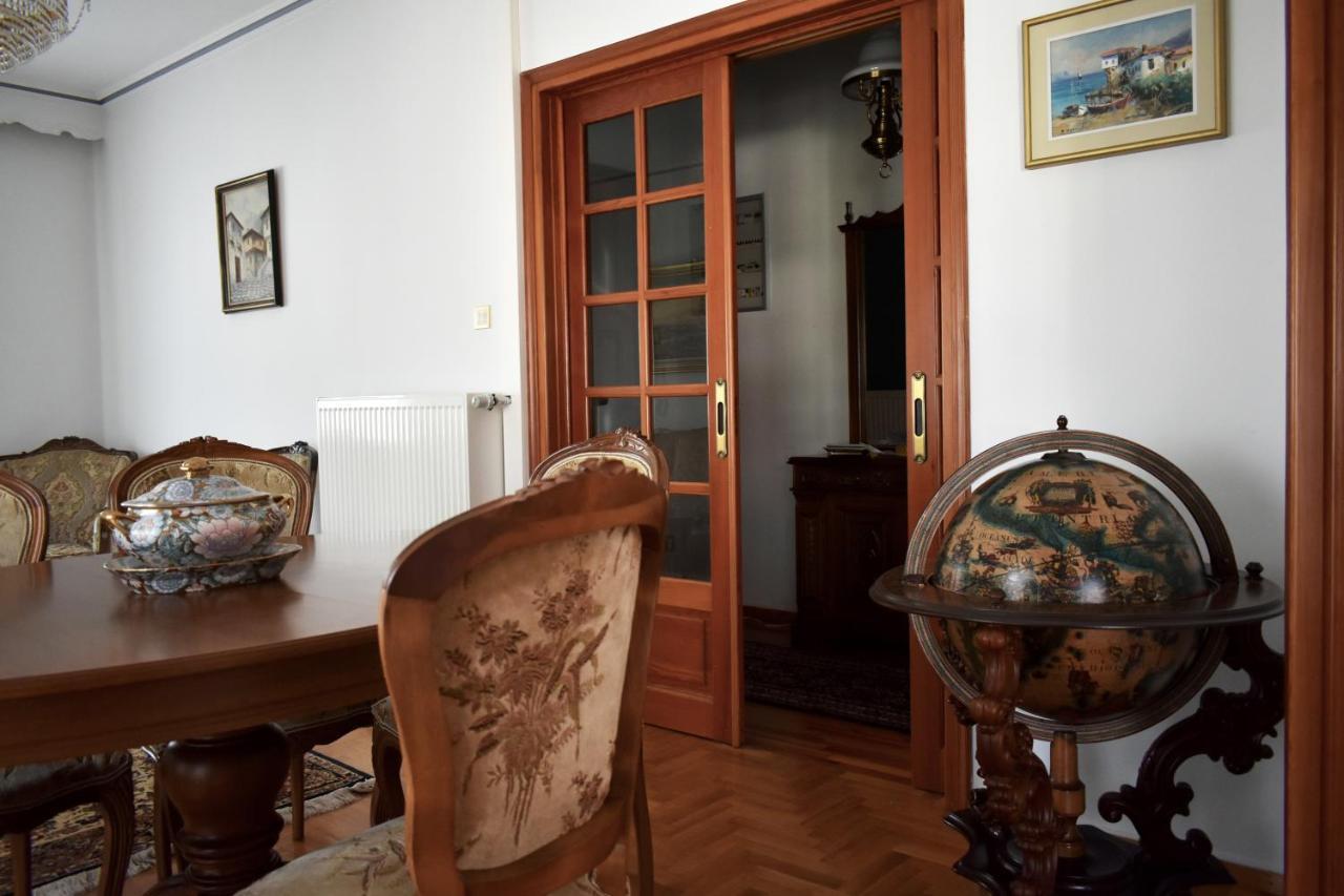Κεντρικό Και Ευρύχωρο Οροφοδιαμέρισμα Kastoria Buitenkant foto